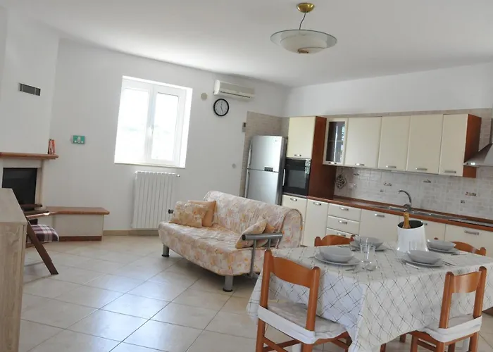 Dimora Dell'ulivo 빌라 폴리나노 아마레